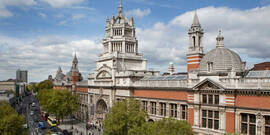 British Studio Pottery and the V&A