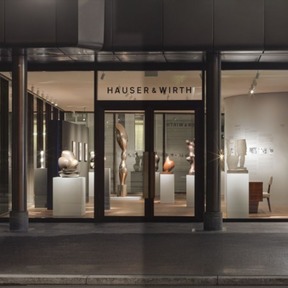 洋書 Hauser & Wirth: 20 years Hauser & Wirth 20 Years Book