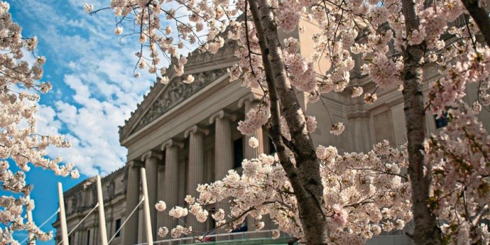 Exterior of the Brookklyn Museum. Credit: Jon Grizzle.