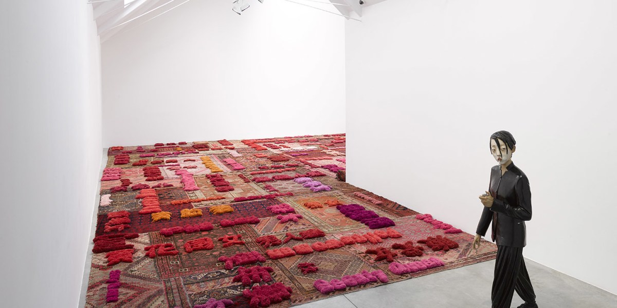 Installation view of 'Afterimage: Dangdai Yishu' at Lisson Gallery, London, 2 July - 7 September 2019. Courtesy Lisson Gallery.