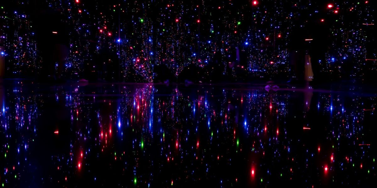 Yayoi Kusama, You Who are Getting Obliterated in the Dancing Swarm of Fireflies, 2005. Mixed media installation with LED lights. Museum purchase with funds provided by Jan and Howard Hendler. Courtesy of Phoenix Art Museum, Photo: Airi Katsuta