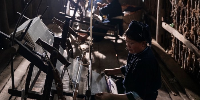 Triệu Vân (Trung Duc Nguyen), Weaving and Mourning, 2026, Photography series
